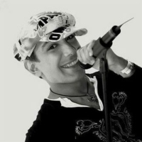 Shadmehr Aghili Live In Concert
