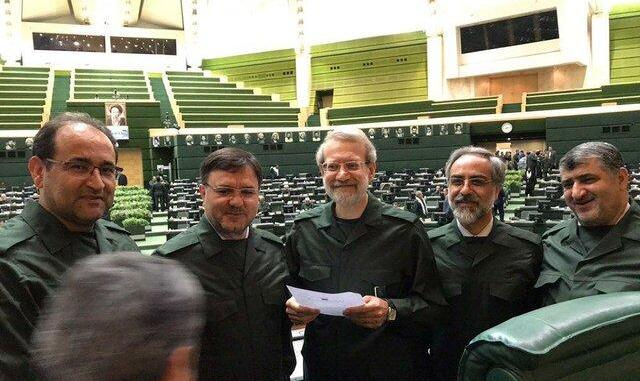 آمریکا سپاه را در لیست ترویستی خود قرار داد/ شورایعالی امنیت ملی ایران: فرماندهی مرکزی آمریکا و تمامی نیروهایش را تروریستی می‌دانیم