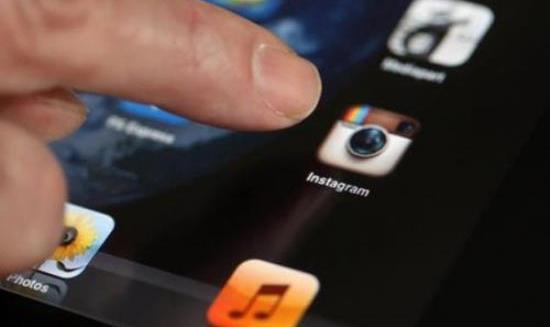 صداوسیما همکاری با هنرمندان 