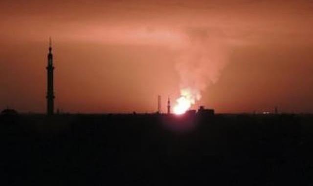 فوری: اسرائیل باز به فرودگاه سوریه حمله کرد / ادعای رویترز: انبار اسلحه و مهمات ایران برای حزب‌الله بود