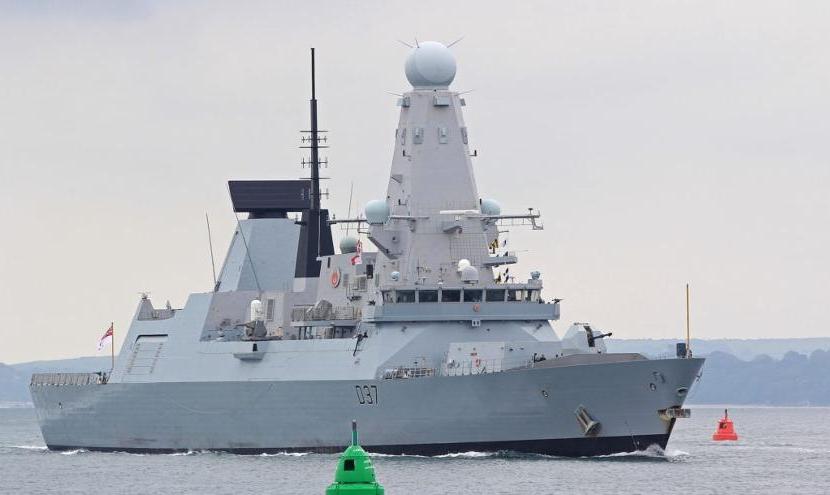 دهان کجی انگلیس به ایران: ناوشکن دانکن بریتانیا وارد خلیج فارس شد