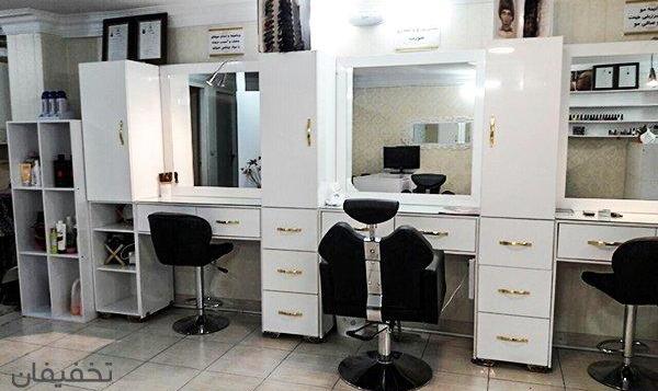 ۲۶ آرایشگاه تهران به خاطر تتو، پیرایش جنس مخالف و ماساژ پلمپ شدند