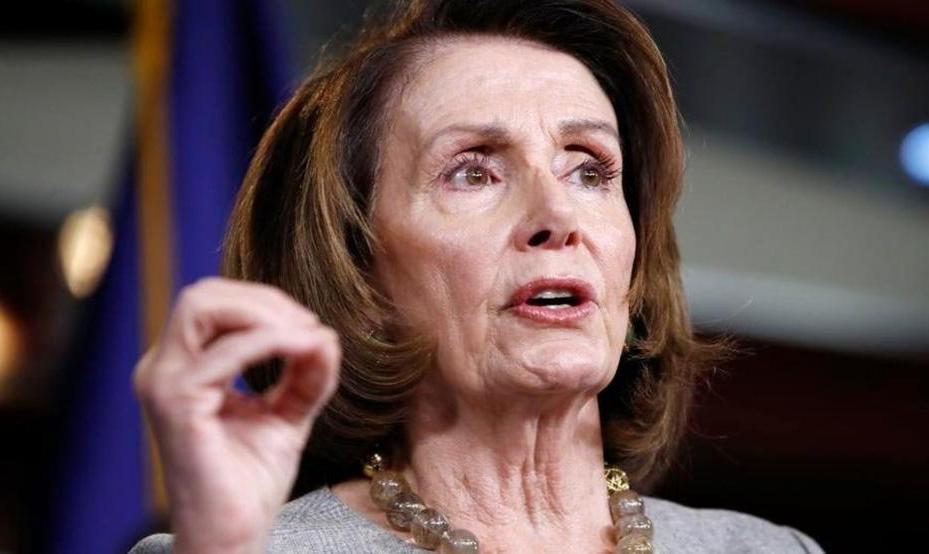 حمایت  نانسی پلوسی از حملات هوایی آمریکا به شبه‌نظامیان مورد حمایت ایران در عراق و سوریه