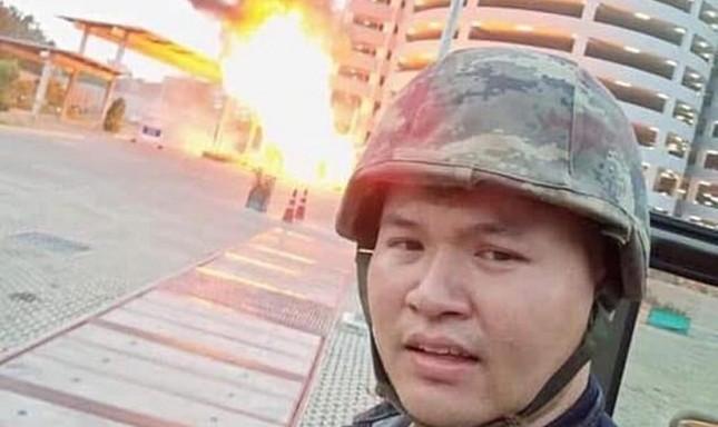 برای پول به هم ظلم میکنید، ببینم پول را در جهنم چطور خرج میکنید! سلفی و پیام سرباز تایلندی قبل از قتل عام ۱۷ نفر در مرکز تجاری لوکس