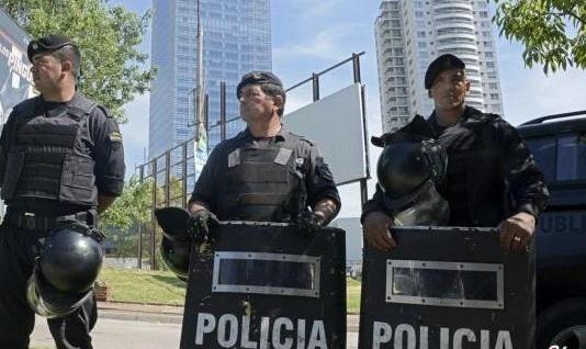 اخراج دیپلمات ایرانی از اروگوئه به جرم تلاش برای منفجر کردن سفارت اسرائیل