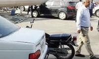 عکس: طوفان بندرلنگه / سقوط دکل روی خودروهای لوکس