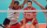 درگیری‌ها به نشست خبری هم رسید