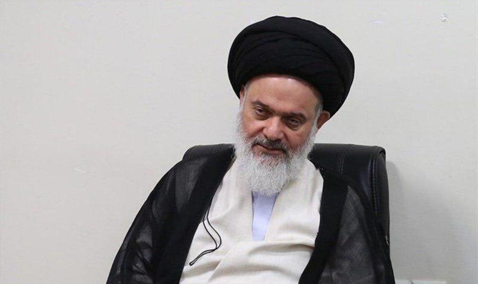 آیت الله حسینی بوشهری در بیمارستان بستری شد