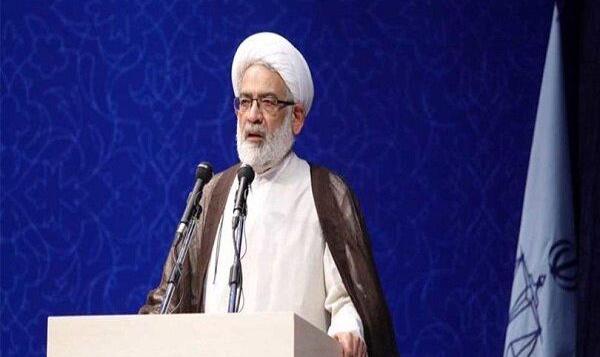 با اخلالگران و مسببان بی نظمی عمومی برخورد می‌کنیم