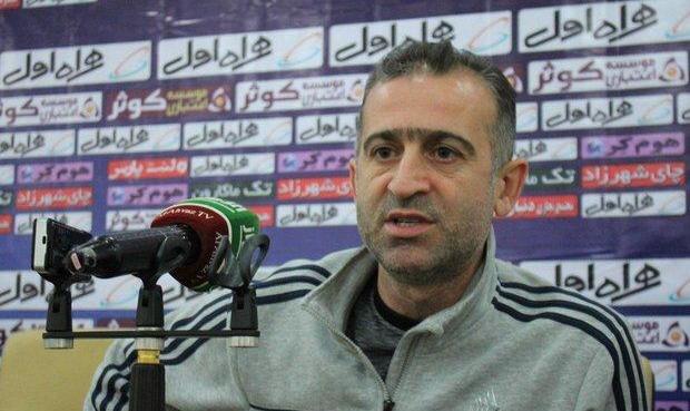 کمالوند از سرمربیگری پارس جنوبی استعفا کرد