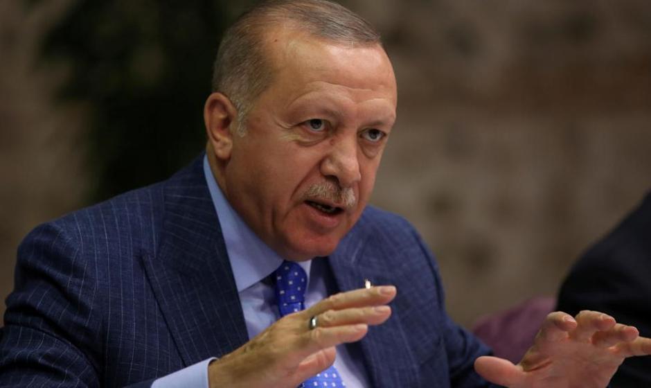 اردوغان: امانوئل ماکرون «دچار مرگ مغزی است»