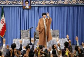 رهبر انقلاب: بعضی‌ها تاریخ را تحریف می‌کنند که «شروع اختلافات از تسخیر لانه جاسوسی بوده»