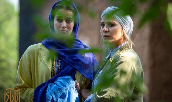 سحر دولتشاهی، هادی حجازی فر و جواد عزتی در «آتابای»