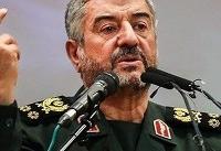 سپاه باید برای حفظ انقلاب شرایط نقش‌آفرینی مردم در جنگ نرم را فراهم کند