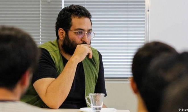 کیومرث مرزبان، طنزنویس همکار «من و تو» و «رادیو فردا» ، یک سال پس از بازگشت به ایران به ۱۱ سال حبس محکوم شد