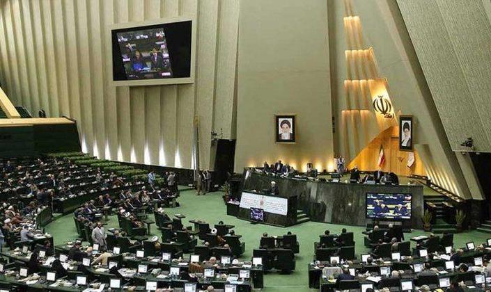 دو تا سه میلیارد تومان پول نقد از منزل نماینده مجلس به  سرقت رفت