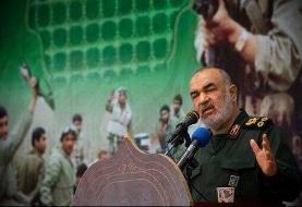 ترور سردار سلیمانی نقطه آغازی بر پایان حضور آمریکا در منطقه است/ انتقام دردناکی می‌گیریم