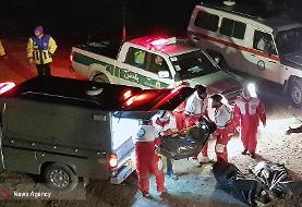 معاینه اجساد جانباختگان حادثه سقوط اتوبوس مسافربری در سوادکوه/ ۱۹ نفر جان باختند