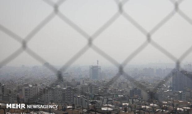 آلودگی هوا ادارات اراک را به تعطیلی کشاند