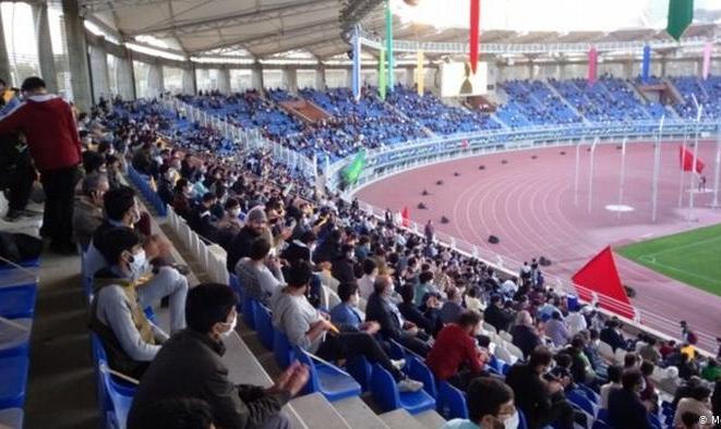 سخنگوی وزارت بهداشت: راهپیمایی ۱۳ آبان قطعا نباید برگزار شود