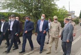 تصویر | بازدید نمایندگان مجلس از خانه تخریب شده در اثر خمپاره‌های درگیری آذربایجان و ارمنستان