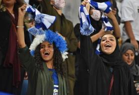 Saudi Arabia first women's football league kicks off