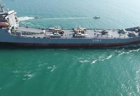 شناور شهید رودکی با حضور سردار سلامی به آب انداخته شد+ عکس