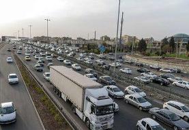 جاده هراز و فیروزکوه بارانی است؛ اتوبان کرج شلوغ‌ترین جاده کشور