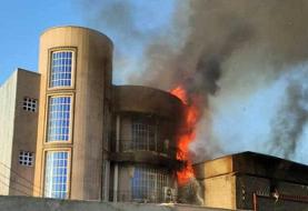 انبار لوازم خانگی در بندر گناوه طعمه حریق شد