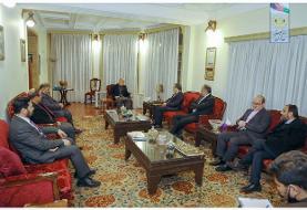 دیدار عراقچی با حامد کرزی (عکس)