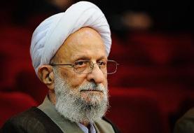 رئیس دفتر مقام معظم رهبری از آیت‌الله مصباح یزدی عیادت کرد