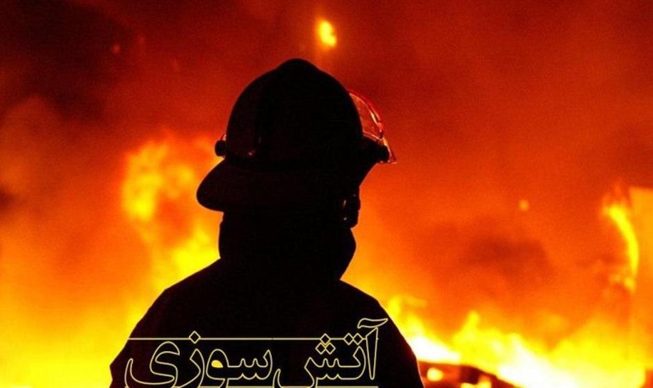 نجات مرد جوان از آتش سوزی خیابان گلبرگ