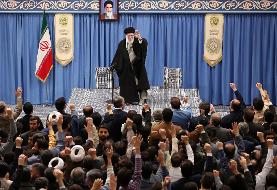 رهبر انقلاب: وظیفه جامعه مداح، مدیریت شادی و عزای جامعه است