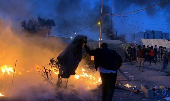 درگیری هواداران مقتدی صدر و معترضان؛ دست‌کم ۸ معترض کشته شدند