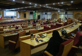 ۱۳۰ بیمار بدحال مبتلا به کرونا در قم بستری است