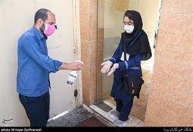 حضور دانش‌آموزان با ماسک و دستکش در امتحانات نهایی/ تصاویر