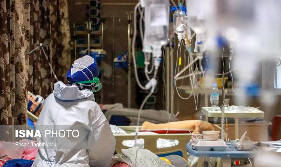 مینو محرز: تجمعات را تعطیل کنید