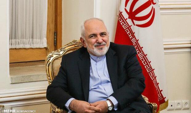 آزادگان با ایستادگی نشان دادند که غیرت ایرانی بر شکنجه پیروز است