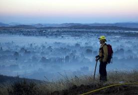 Southern California wildfire forces thousands to evacuate