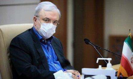 وزیر بهداشت: فکر می‌کردیم تابستان آرام خواهیم داشت اما نشد؛ دلیل آن را باز نمی‌کنم! ‌عده‌ای پول پارو می‌کنند و پزشکان اندوه جارو می‌کنند