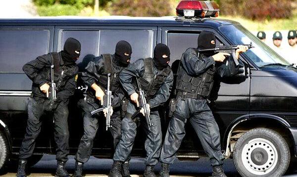 رهایی گروگان هشت ساله و هلاکت دو شرور مسلح