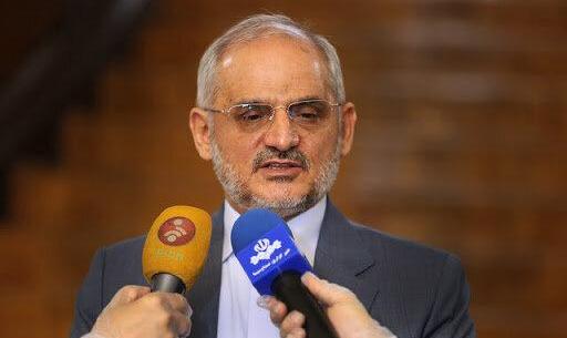 حاجی میرزایی: امسال هیچ مدرسه‌ای تعطیل نخواهد شد
