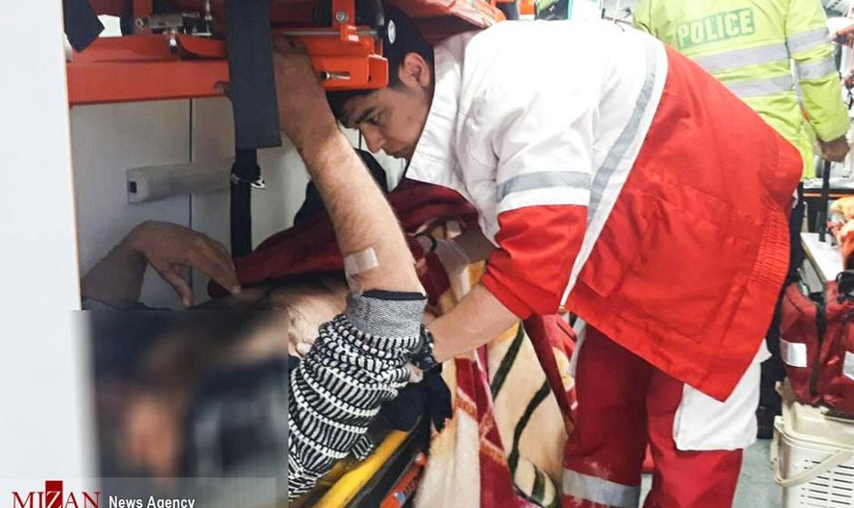 ۱۶ مصدوم بر اثر تصادف اتوبوس با پراید در جاده سلفچگان-قم