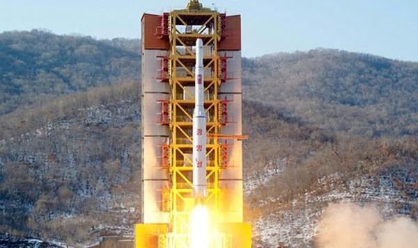 کره شمالی به پرتاب موشک‌های بالستیک ادامه می‌دهد