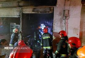 جزئیات حادثه آتش سوزی در ساختمان مسکونی/ نجات ۲۰ نفر از دود