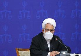 برخورد با روزه خواران در انظار عمومی/روزه خواری در خودرو جرم است