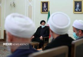 شیعه انگلیسی وسنی آمریکایی دوروی یک سکه هستند/ارز ترجیحی فاسد بود