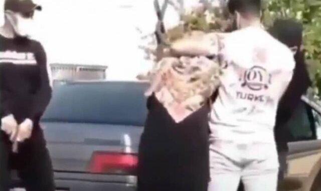 زورگیری وحشیانه مسلحانه در روز روشن از یک خانم در شهریار +ویدئو