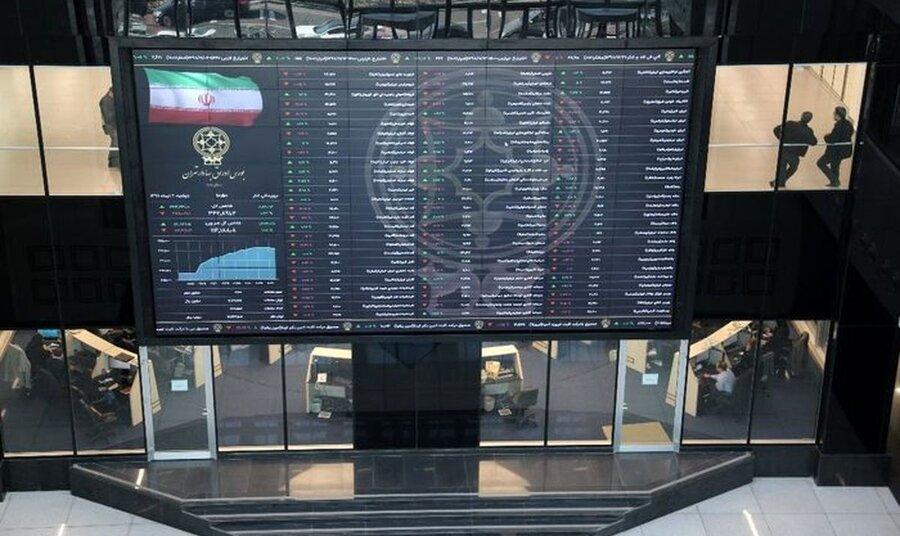 بورس هفته را قرمز به پایان برد | کاهش ۶ هزار و ۲۳۳ واحدی شاخص کل