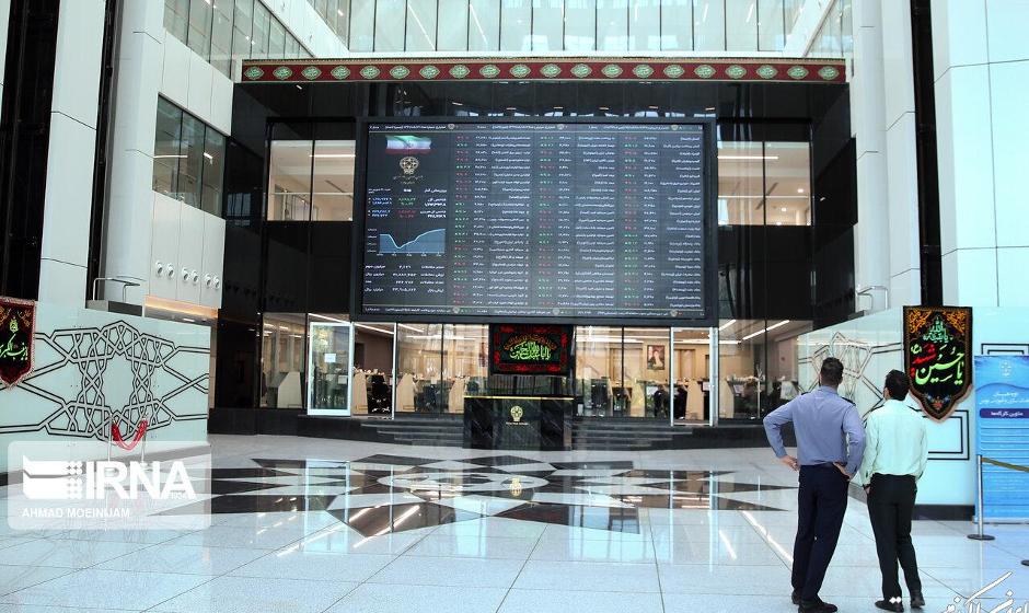 فعالان بازار فعلا در انتظار حذف کامل دامنه نوسان نباشند